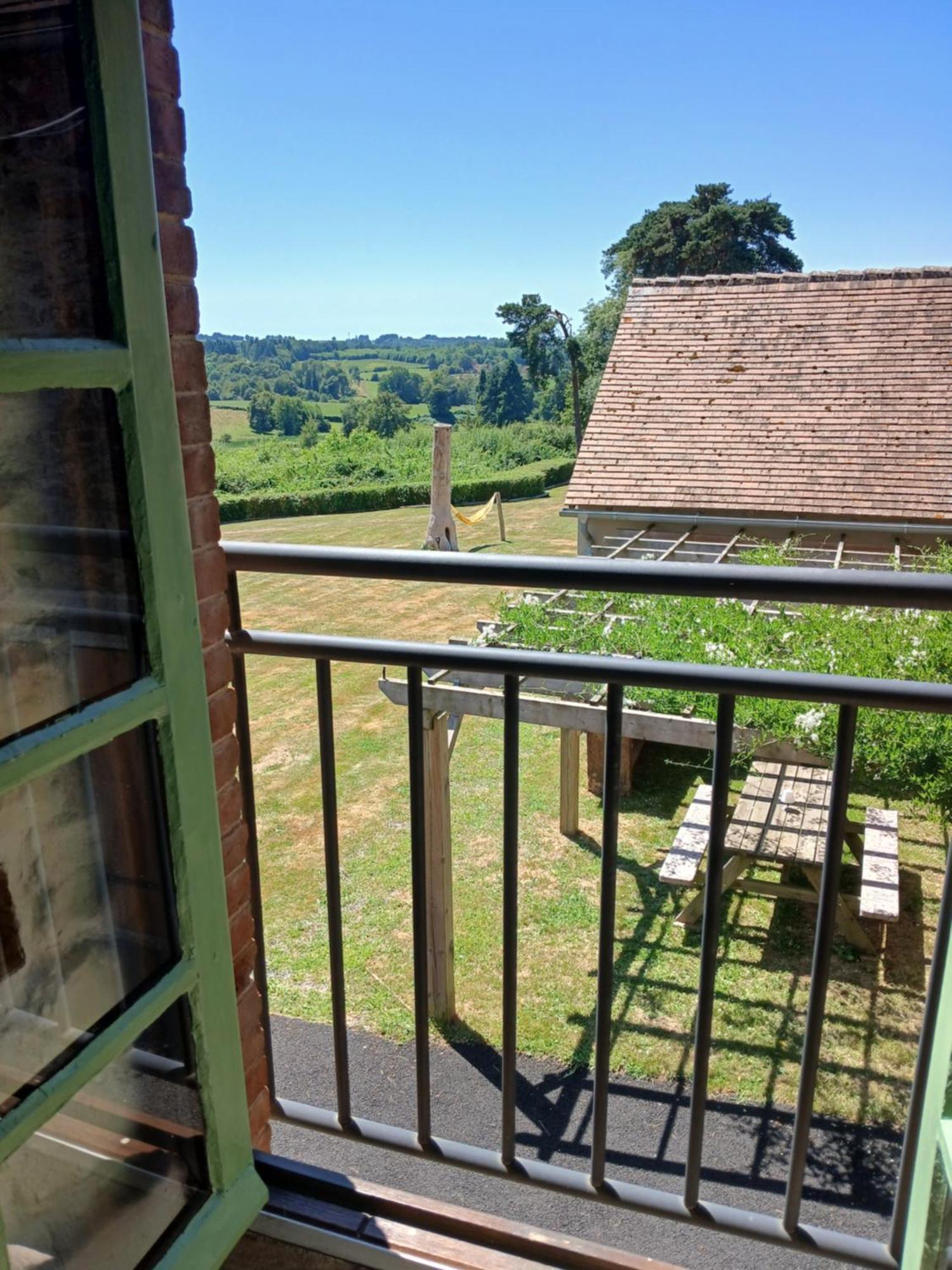 فيلا Reids Retreat La Roche-lʼAbeille المظهر الخارجي الصورة